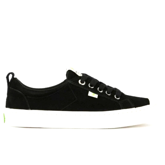NIB Cariuma OCA Low‎ Black Suede Sneaker Skater Unisex  7.5 W 6M - Picture 3 of 11